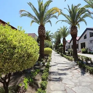Aparthotel Casa Villaggio La Tonnara Di Tindari, Oliveri